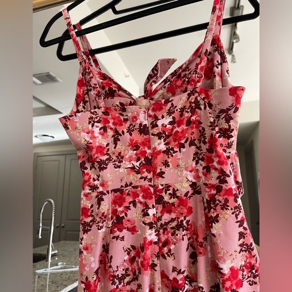 WAYF Victoria Floral Print Tie-Front Cutout Midi Dress Pink - Picture 6 of 8